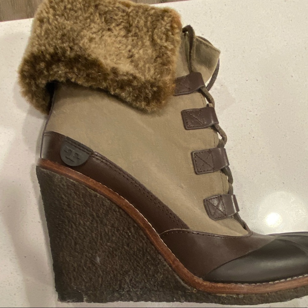 Tory Burch Brown Fleece Ankle Cover Wedge Outdoor Boots 🤎 - Picture 4 of 16